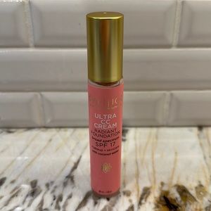 Pacifica ultra CC cream